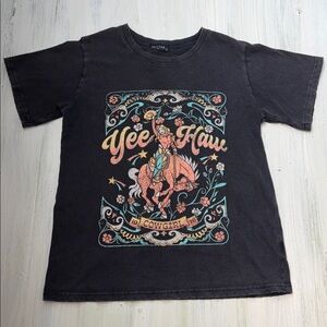 Zutter 100% Cotton “Yeehaw Cowgirl 1976” Vintage Black Wash Graphic Tee Sz S